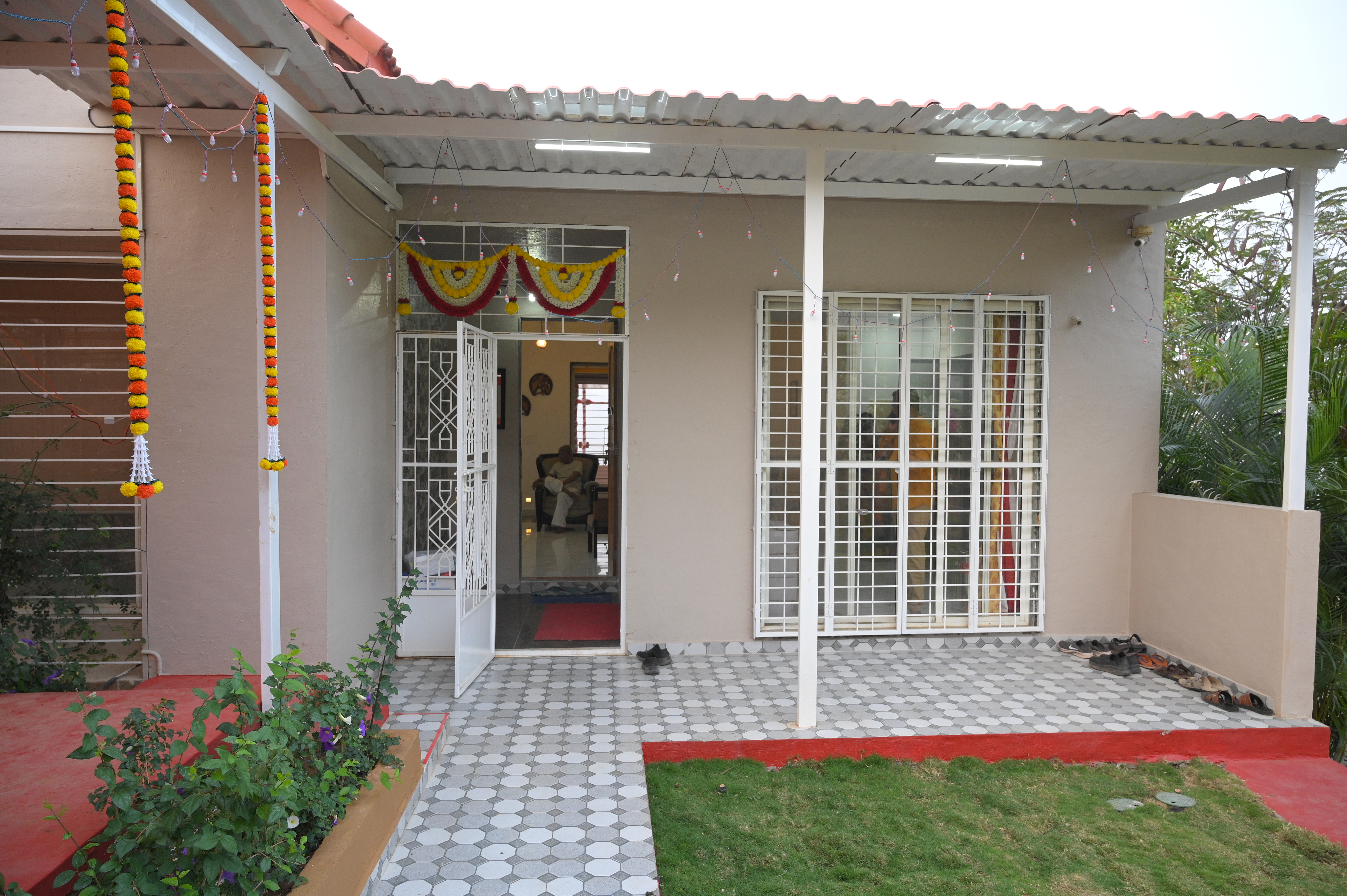 Fortview Luxe Retreat image 2