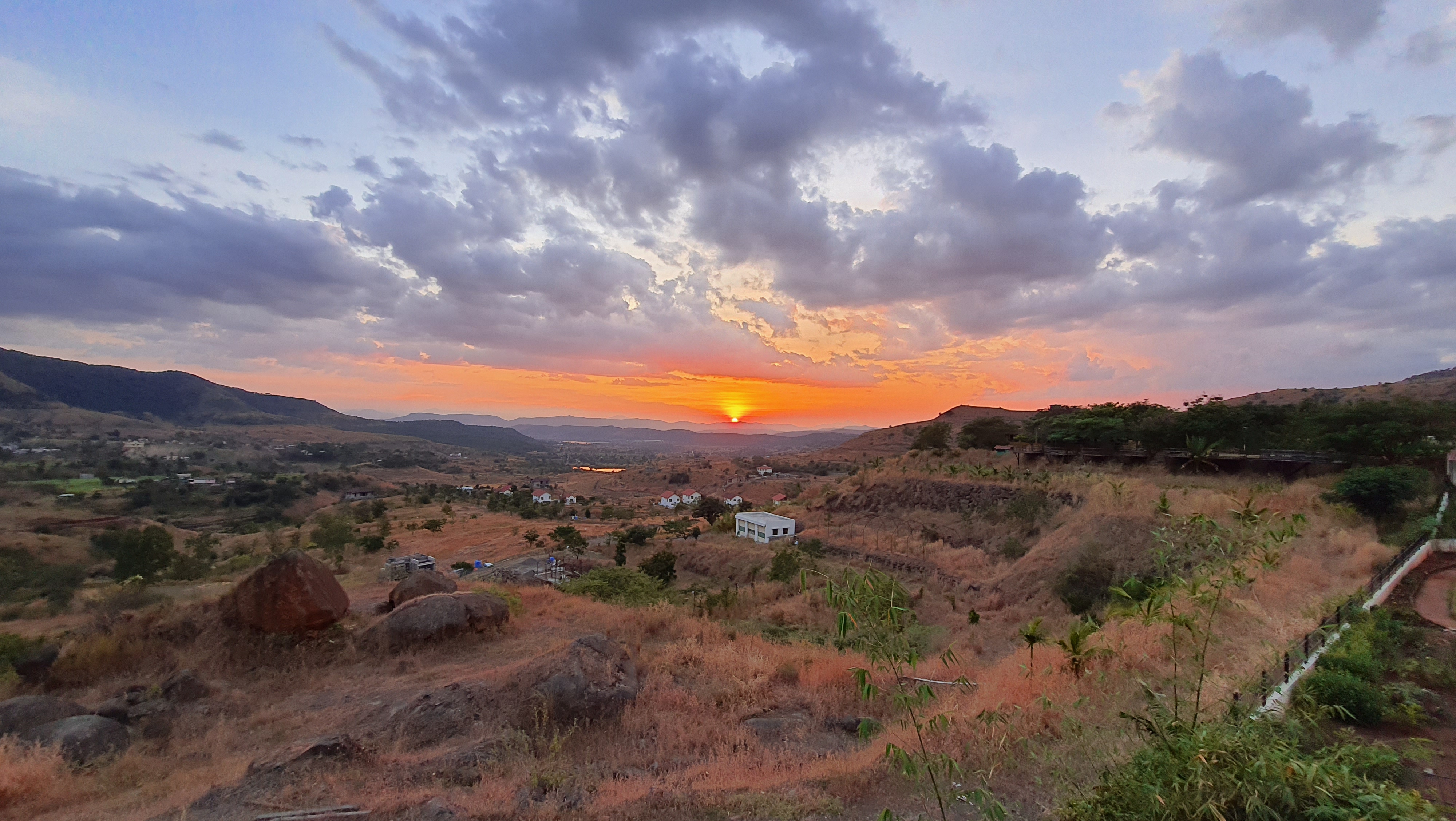 Fortview Luxe Retreat image 25